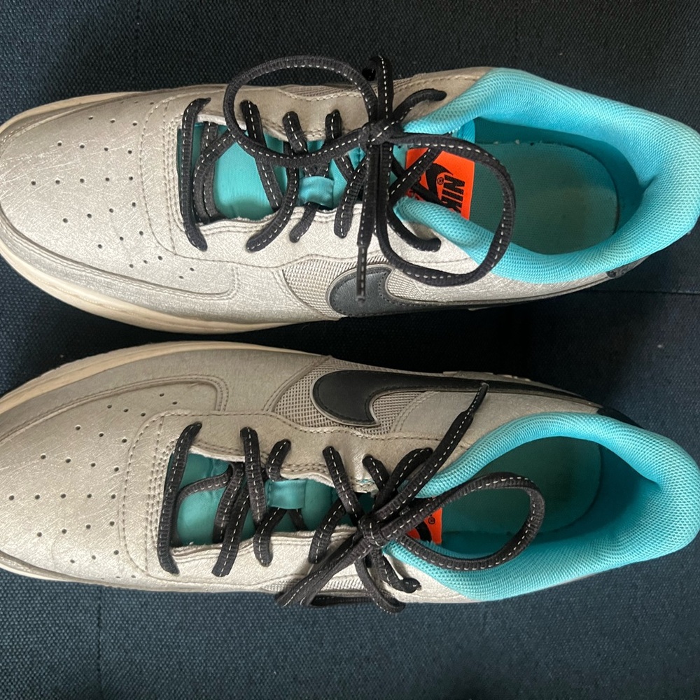 Nike air Sneakers with Black and Teal Accents - Picture 2 of 5